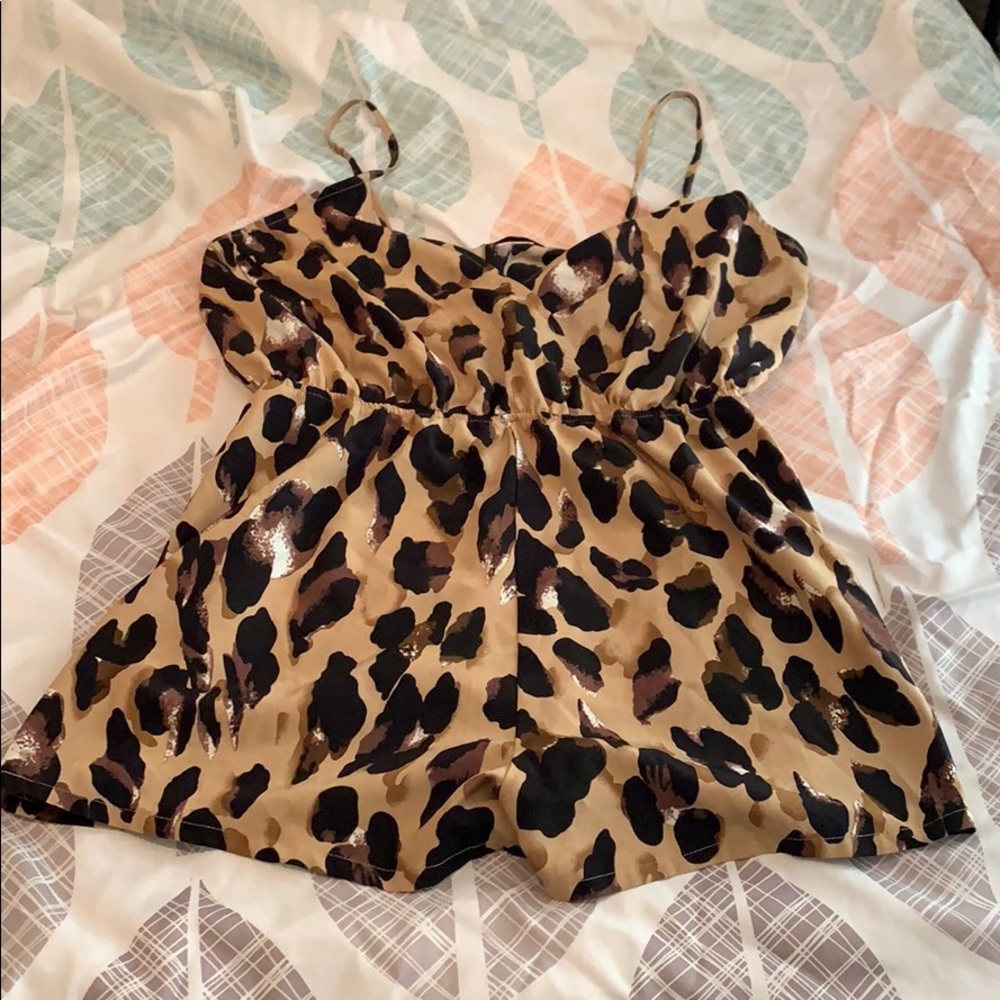 Leopard romper